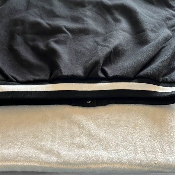 boohoo Patch Letter Oversized Varsity Jacket - Black - Women’s Size 10 - Picture 6 of 12